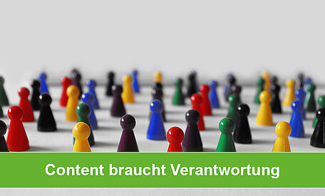 Das Bild zeigt farbige Spielfiguren, die wie eine Menschenmenge angeordnet sind.