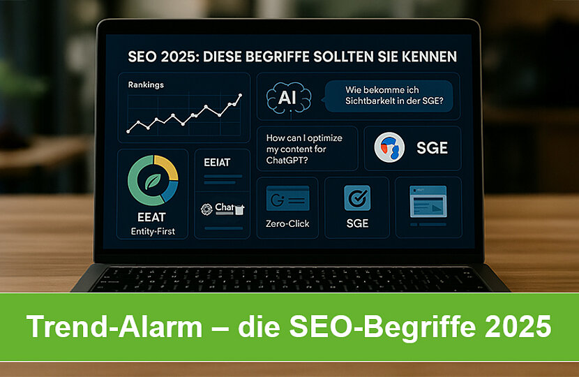 Ein Laptop auf einem Schreibtisch mit einer grünen Bauchbinde: Trend-Alarm – die heißesten SEO-Begriffe 2025