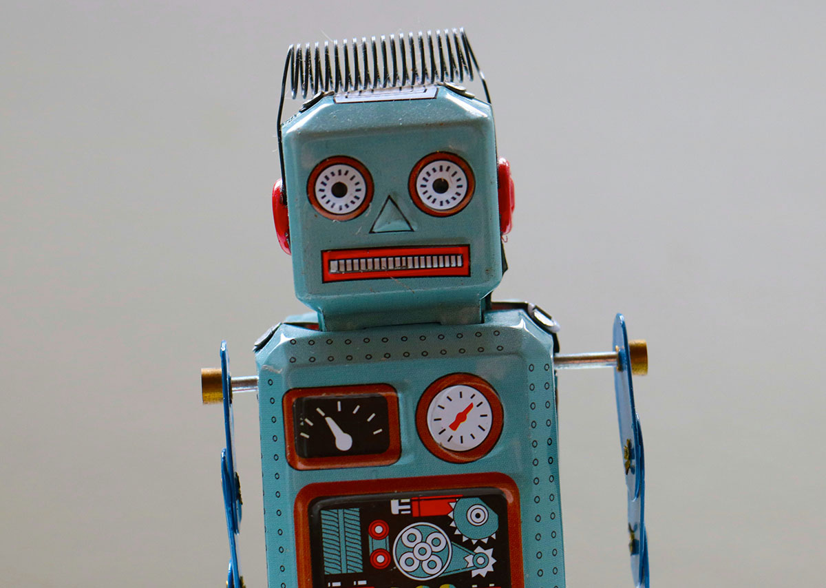 Blaues Roboterspielzeug aus Kunststoff